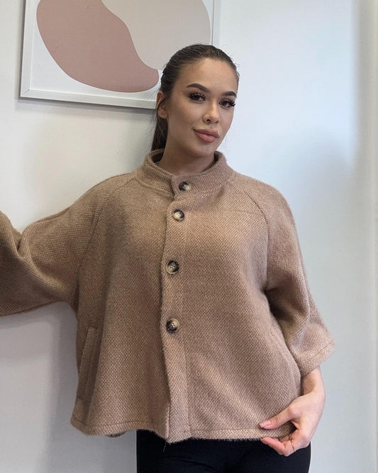 Camel, Kısa Kaşe Kaban