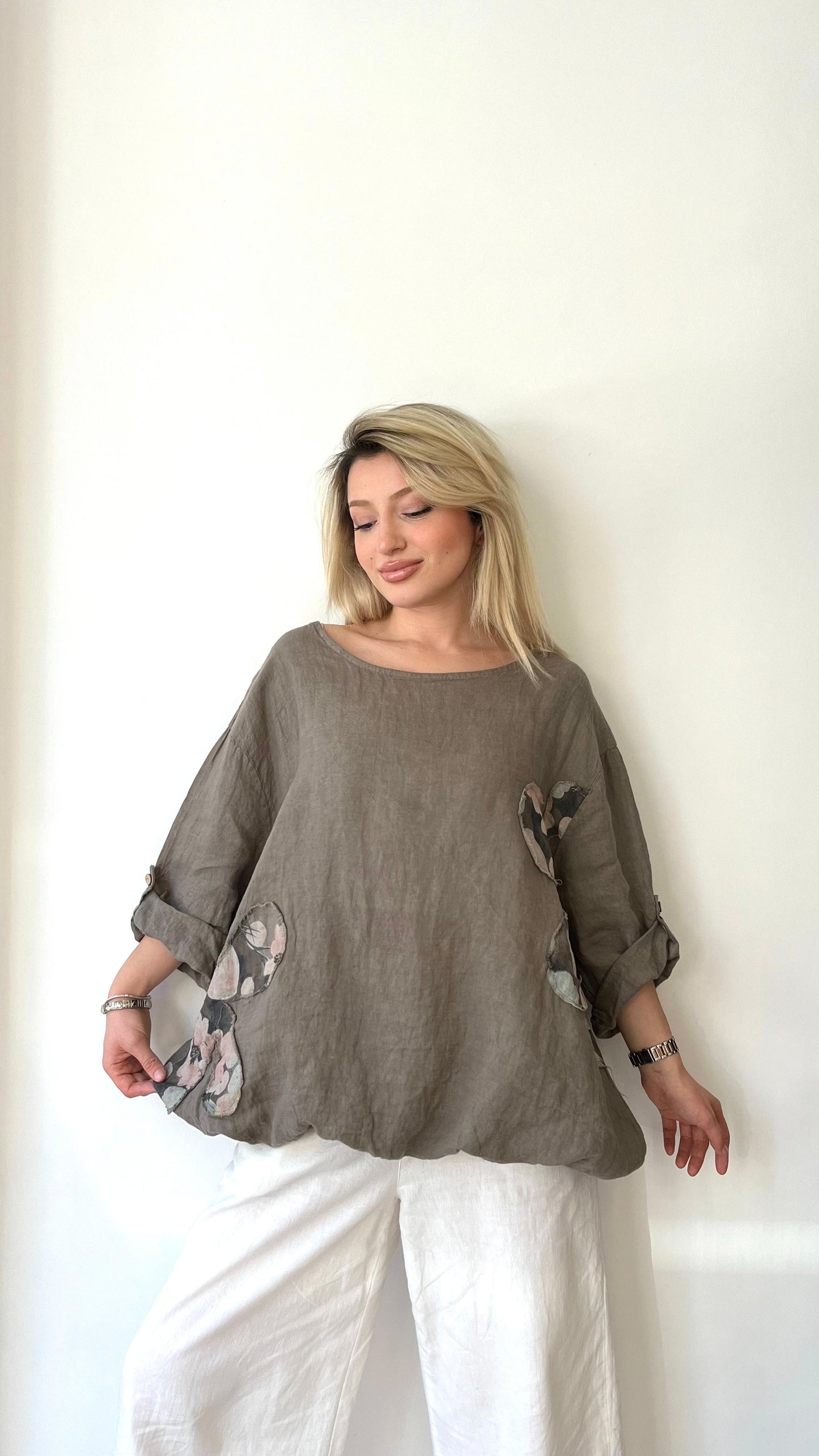 Kahve, %100 Keten, Beli İp Bağlamalı, Çiçek Baskılı Gömlek