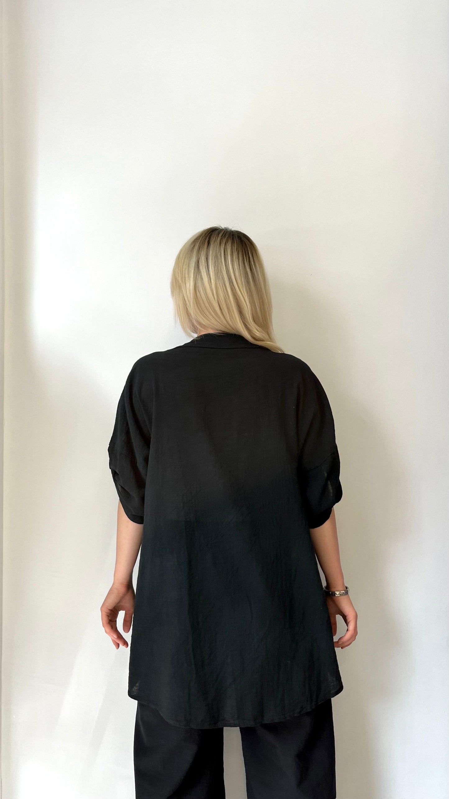 Siyah, %100 Pamuk, Nakış İşlemeli Gömlek