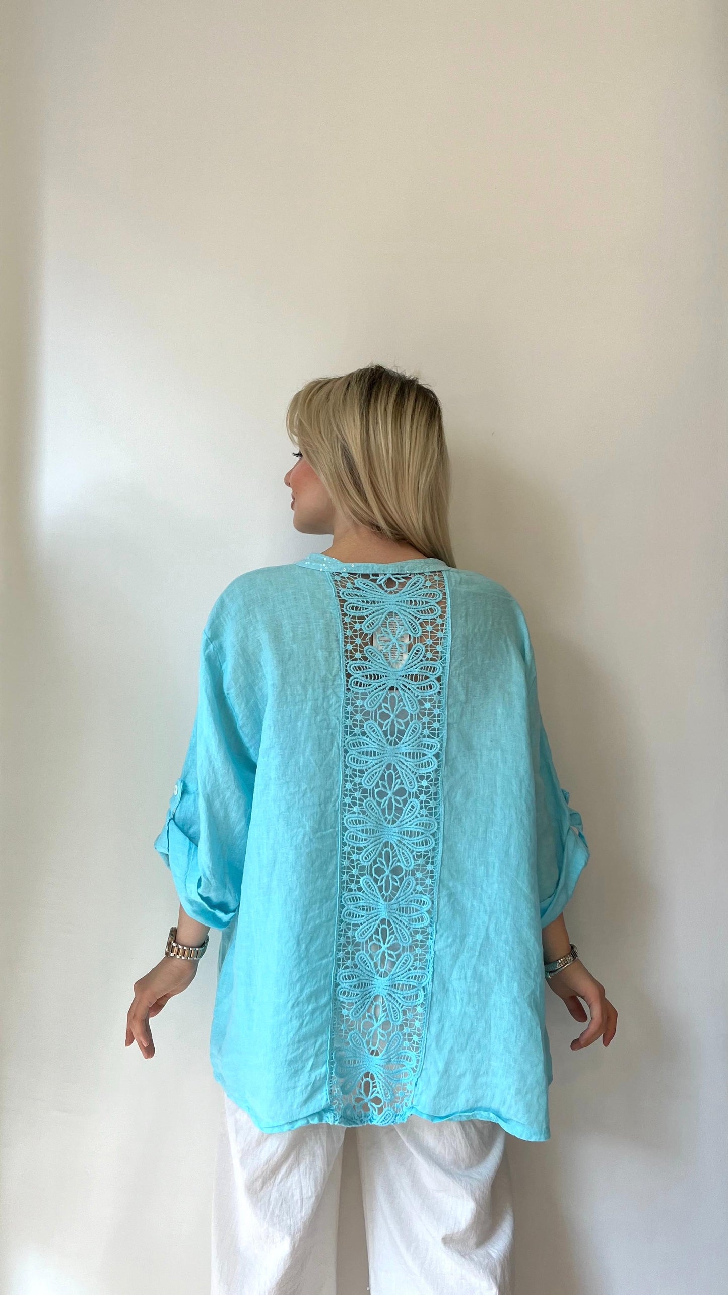 Açık Mavi, %100 Keten, Sırtı Dantel Detaylı Gömlek
