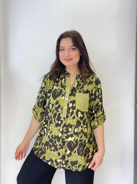 Yeşil, %100 Viskon, Karışık Leopar Desenli, Payetli Gömlek