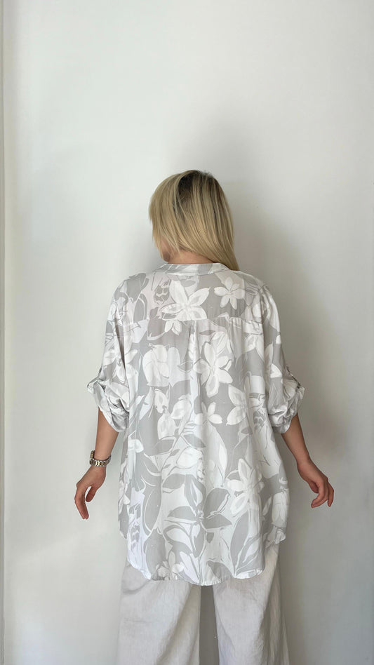 Beyaz, %100 Viskon, Çiçek Desenli, Payetli Gömlek