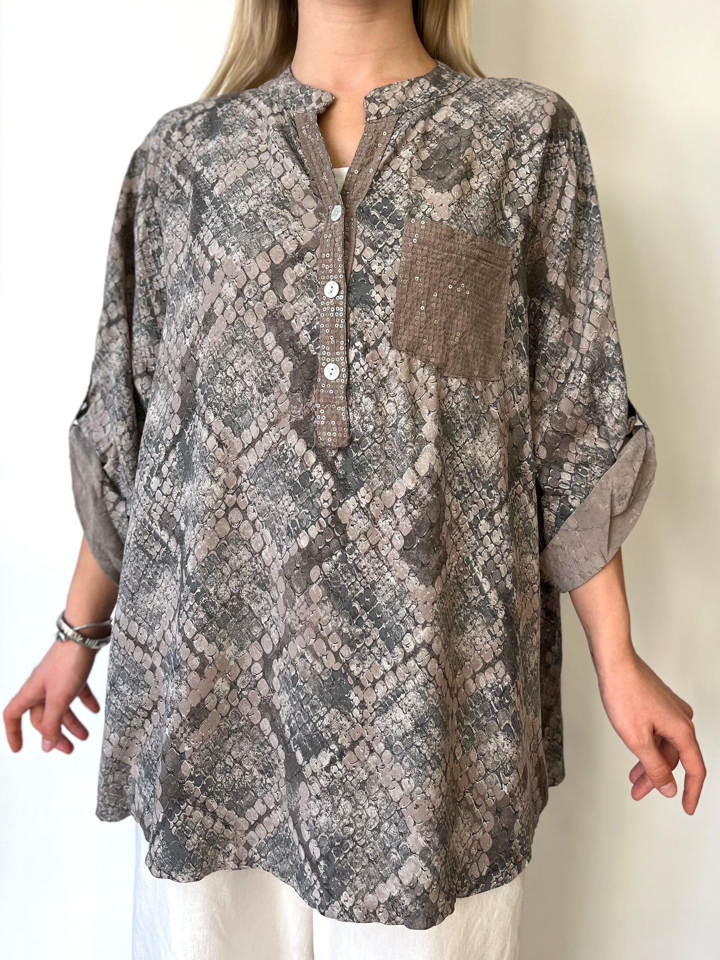 Vizon, %100 Viskon, Yılan Derisi Desenli Gömlek