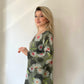 Haki Yeşil, %100 Pamuk, Çiçek Desenli, Kolyeli Bluz