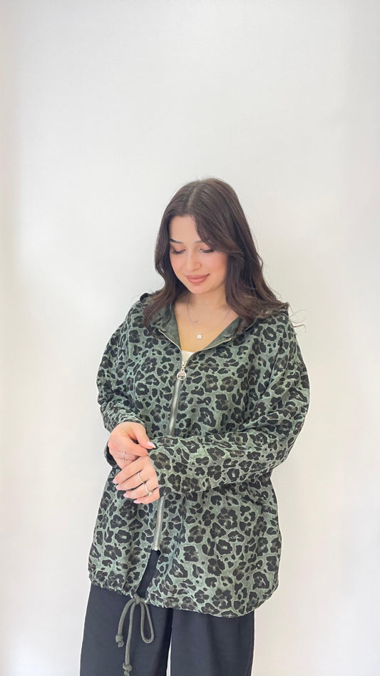 Haki, Kapüşonlu, Beli İp Bağlamalı, Cepli, Leopar Desenli, Viskon Ceket