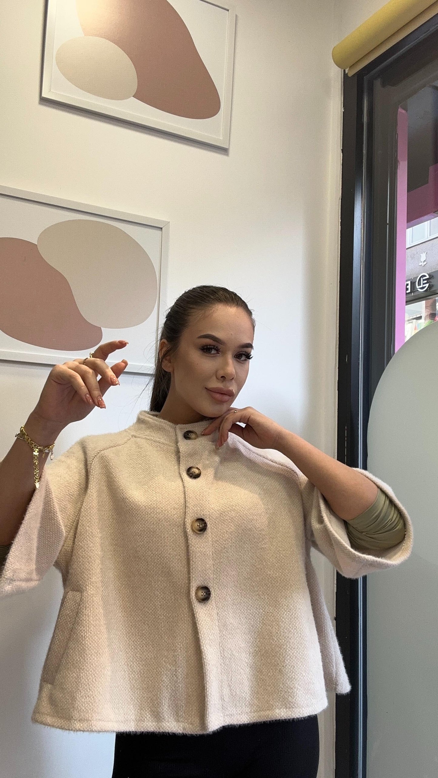 Bej, Kısa Kaşe Kaban